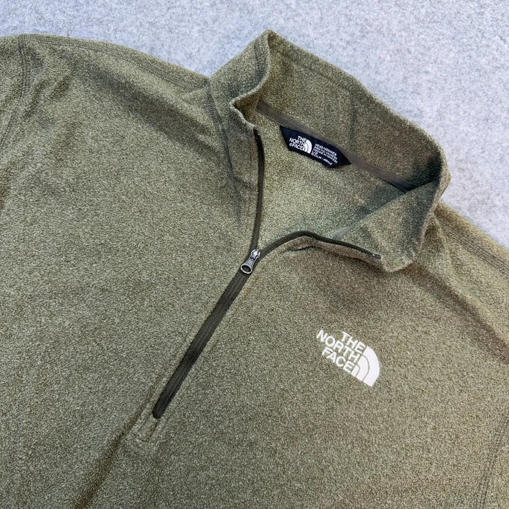 The North Face 1/4 Zip Fleece Pullover Men's Large Green Lightweight Sweater‎